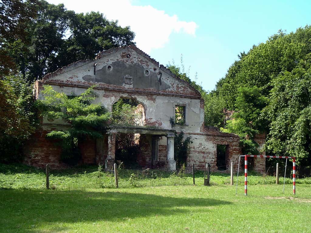 The Ruins of the Łubieński Manor House